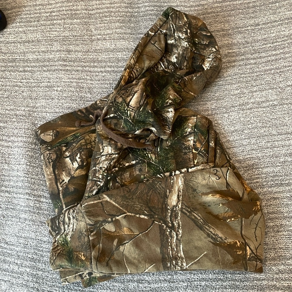 game winner hoodie